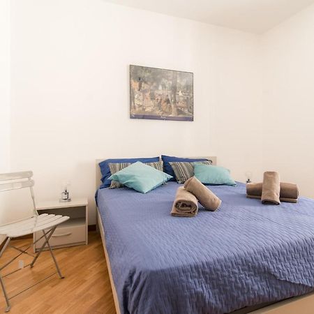 Center Home - The House Of Travelers Como Buitenkant foto
