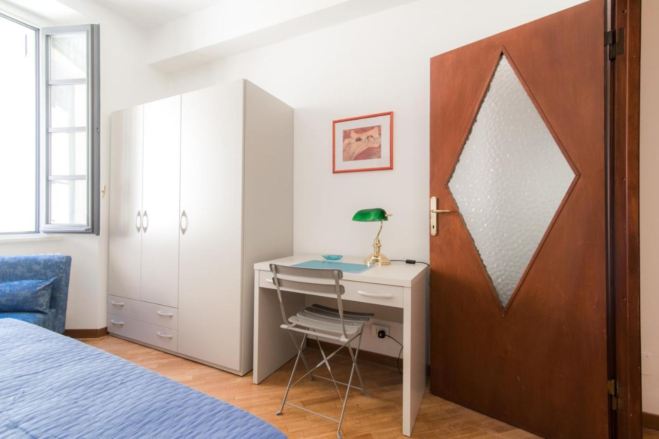 Center Home - The House Of Travelers Como Buitenkant foto